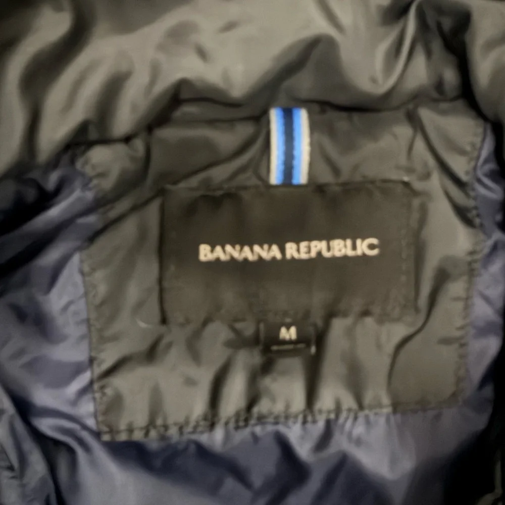 Banana Republic Men's Black Quilted Jacket Medium
